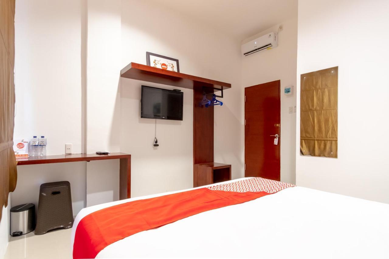 Urbanview Os Residence Medan By Reddoorz Exterior foto